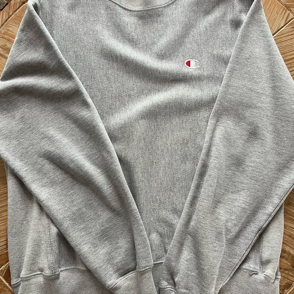 Champion Men's Heather Gray Crewneck Sweater
